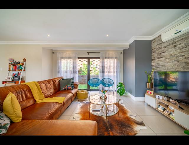 3 BEDROOM HOUSE FOR SALE IN UMHLALI GOLF ESTATE